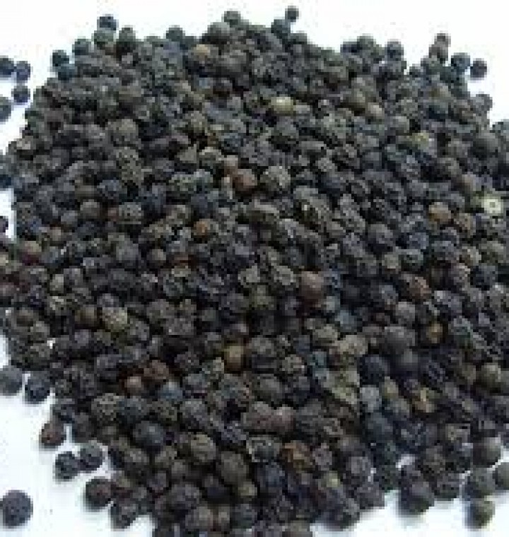 BLACK PEPPER WHOLE